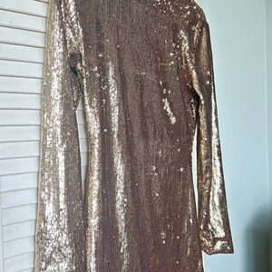 Gold sequin mini dress from forever 21 Medium
